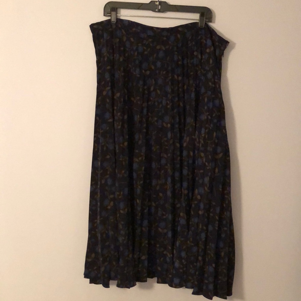 Pleated print skirt 22W